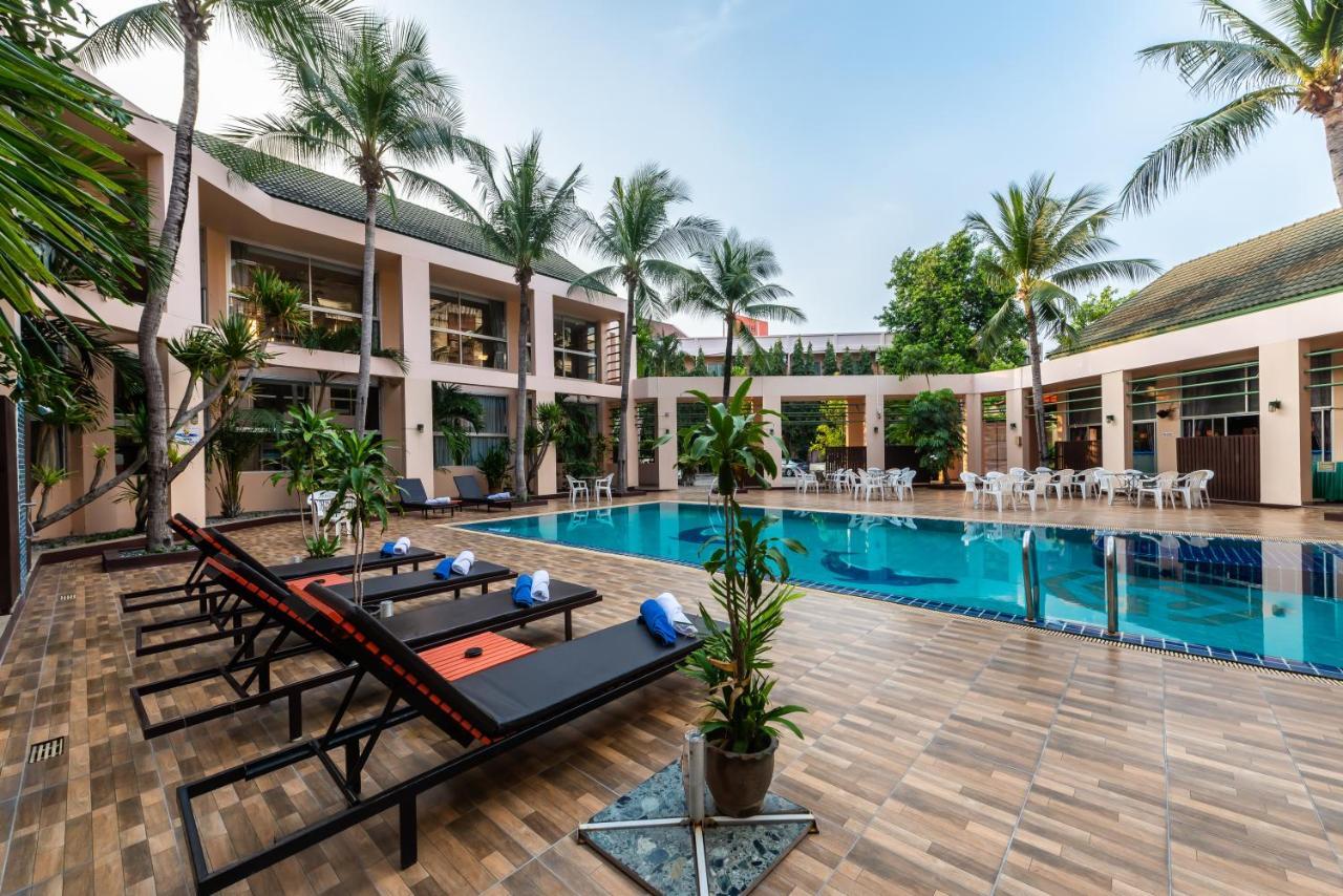Gulf Siam Hotel & Resort Pattaya Exterior photo